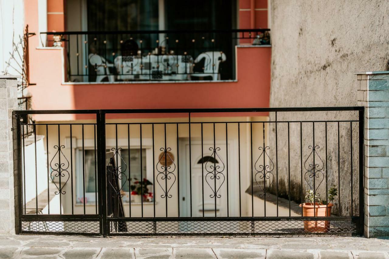 Aigli Studio Kavala Exterior foto
